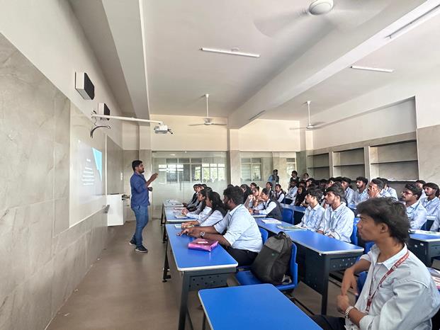 AJK College Workshop on Building Resilient Systems for Data Analytics3